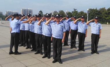 郑州举行学校保安安全防范技能培训